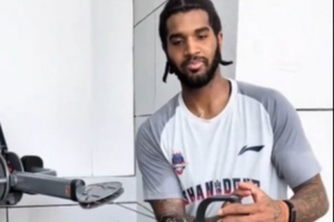 925304