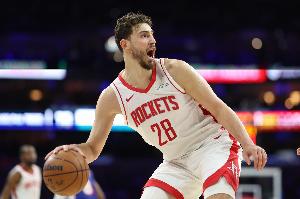 361233