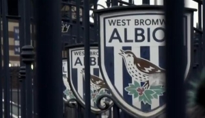 1085657