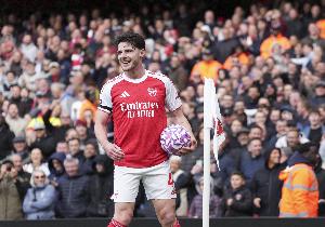 428861