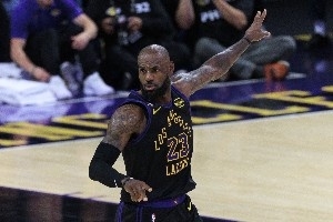 311209