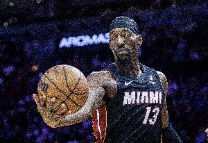 970380