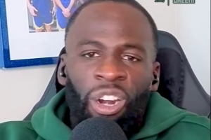 568858